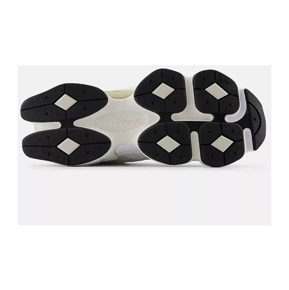 9060 Sneakers