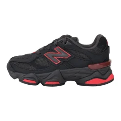 9060 Sneakers