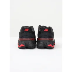 9060 Sneakers
