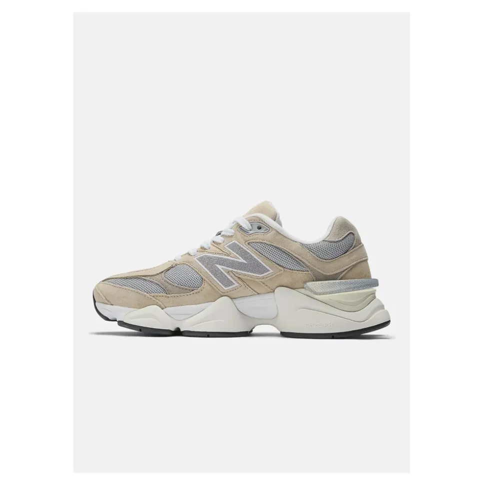 9060 Unisex Sneakers