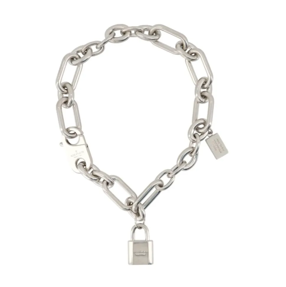 Ainlock Necklace
