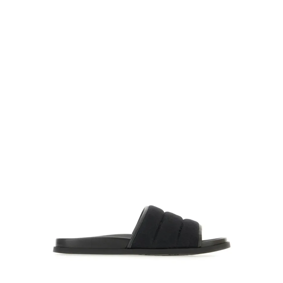 Bequeme Hausschuhe für ultimativen Komfort