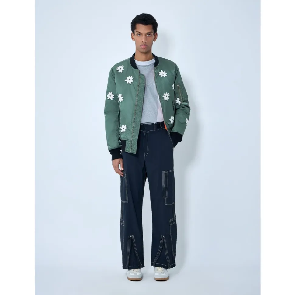 Bestickte Bomberjacke