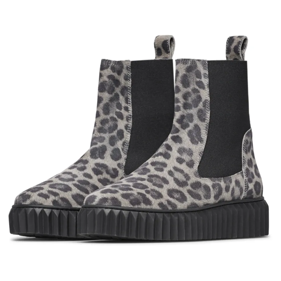 BETH Suede Chelsea Boots