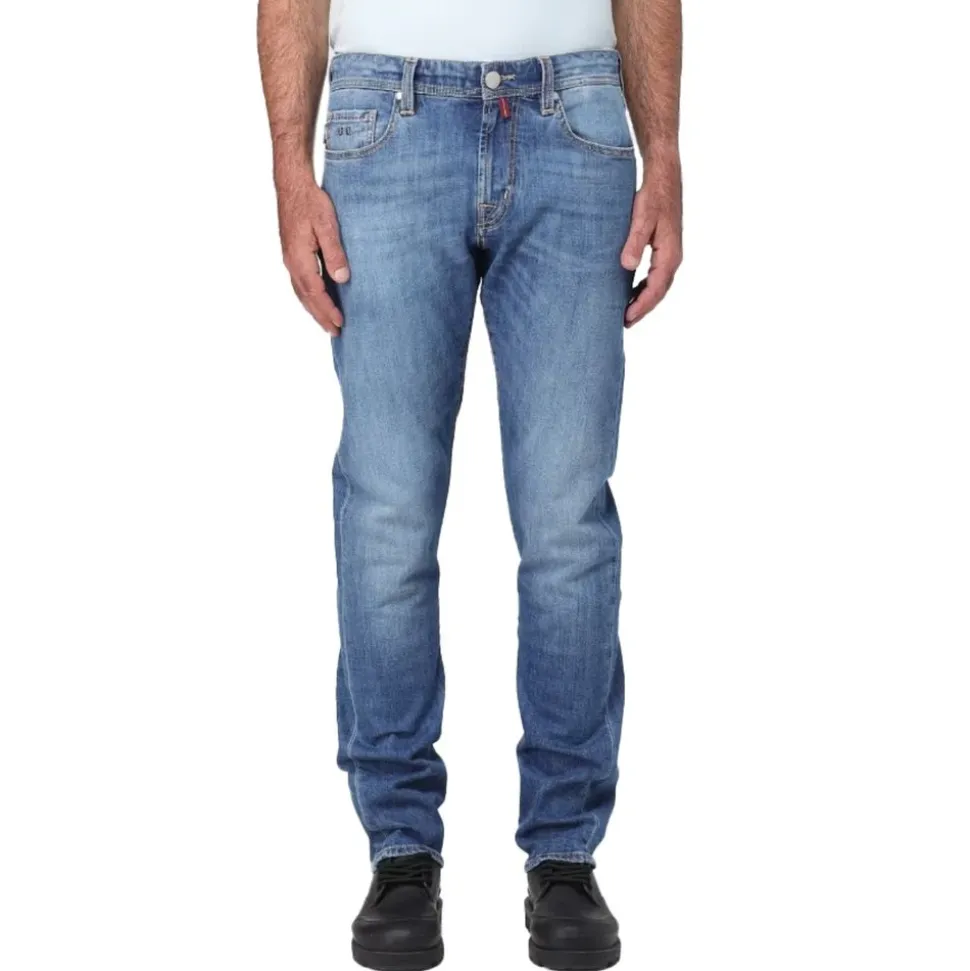 Blaue Baumwolljeans