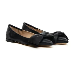 Blaue Lederballerinas