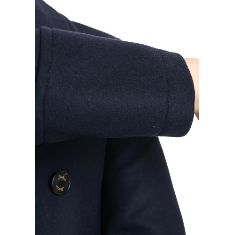 Blauer Peacoat mit Hornknöpfen