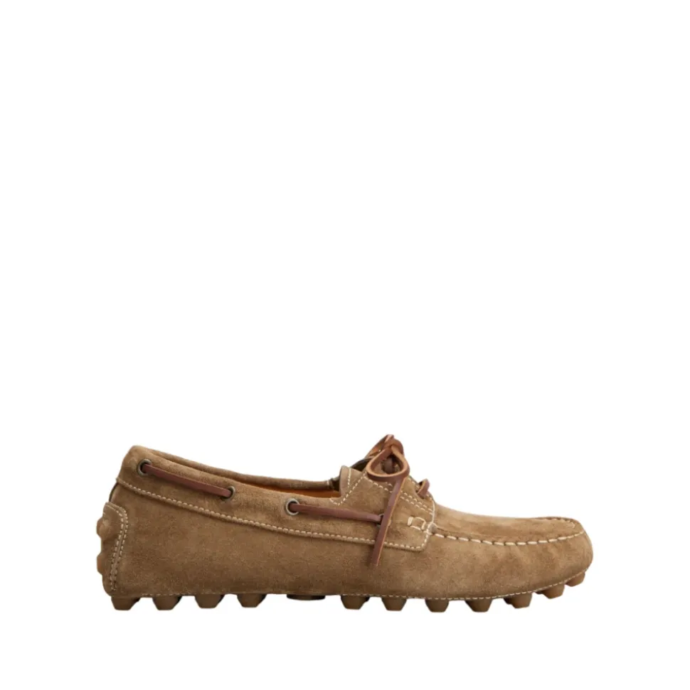 Braune Bootsschuhe