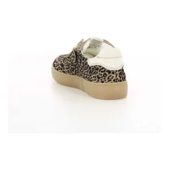 Braune Kinderschuhe