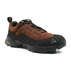 Braune Lederschuhe mit Schnürung