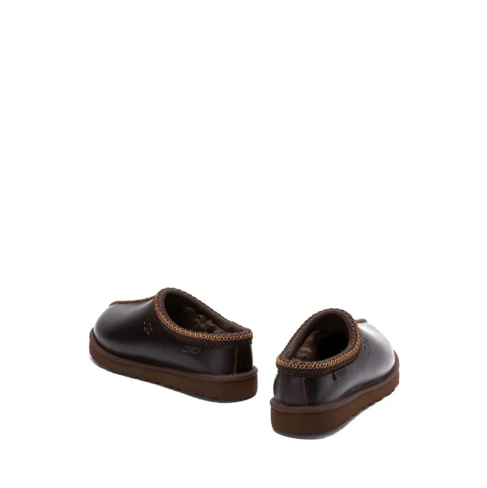 Braune Lederslipper