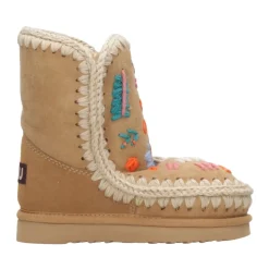 Braune Stiefel