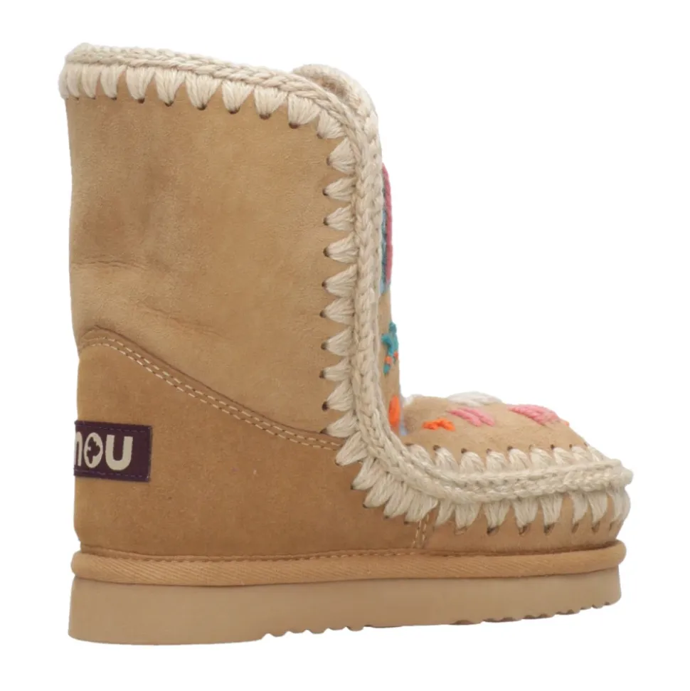 Braune Stiefel