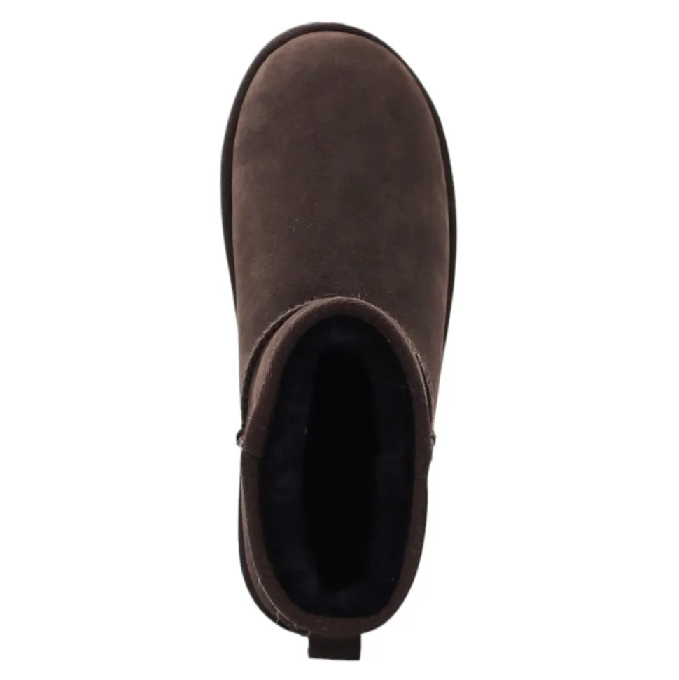 Braune Winterstiefel