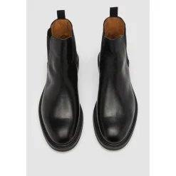 Chelsea Boot