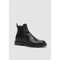 Chelsea Boot