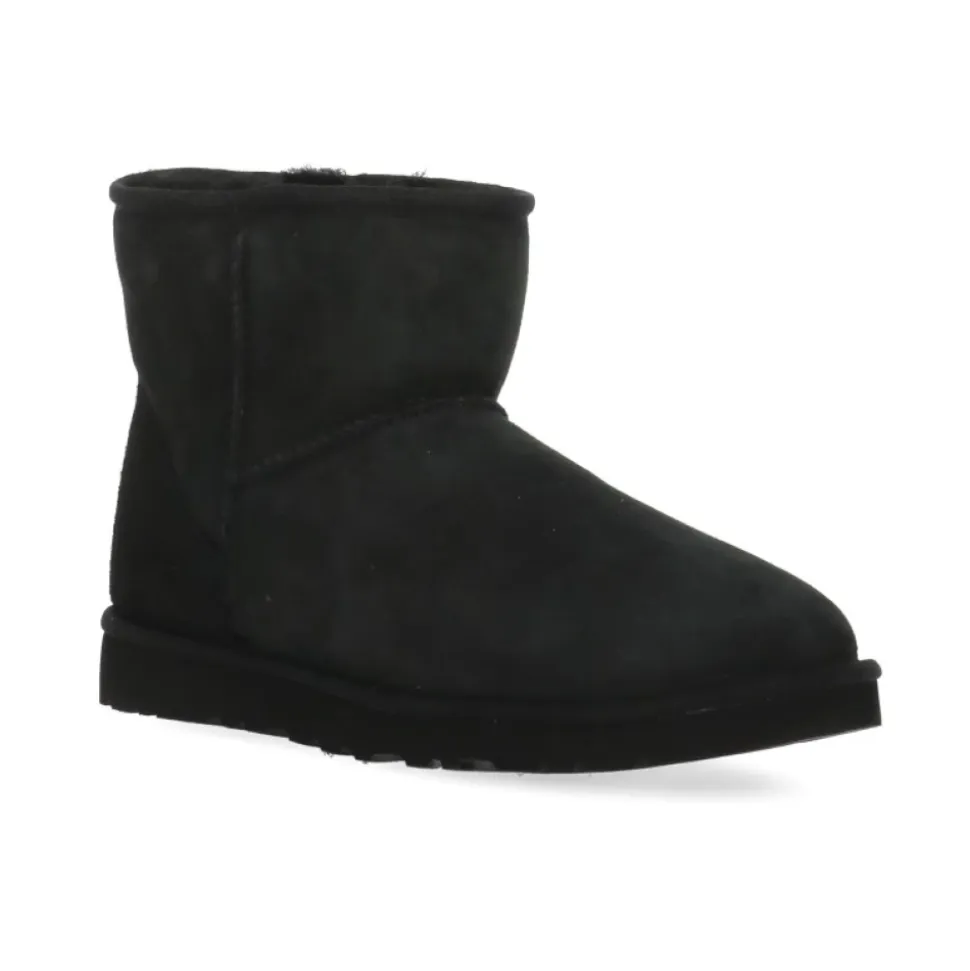 Classic Mini Boot