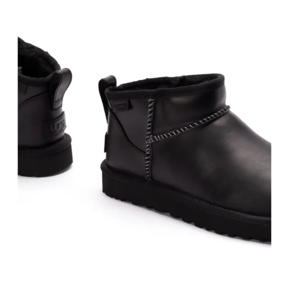 Classic Ultra Mini Leather Regenerate Stiefel Black
