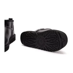 Classic Ultra Mini Leather Regenerate Stiefel Black