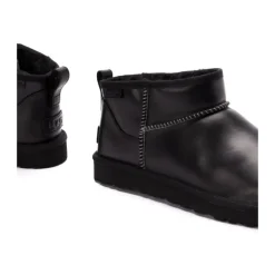 Classic Ultra Mini Leder Regen Stiefeletten