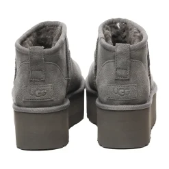 Classic Ultra Mini Plateau Stiefeletten