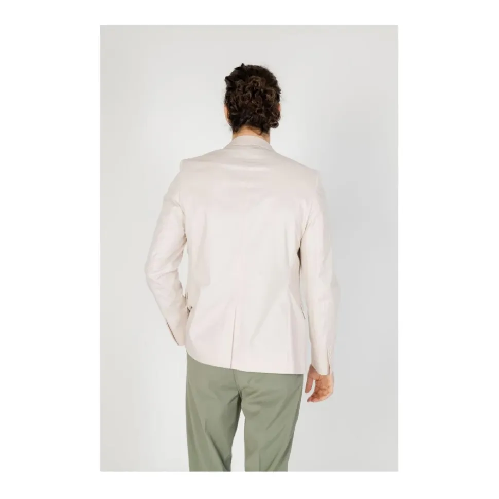 Cremefarbener Baumwollanzug Blazer Modell