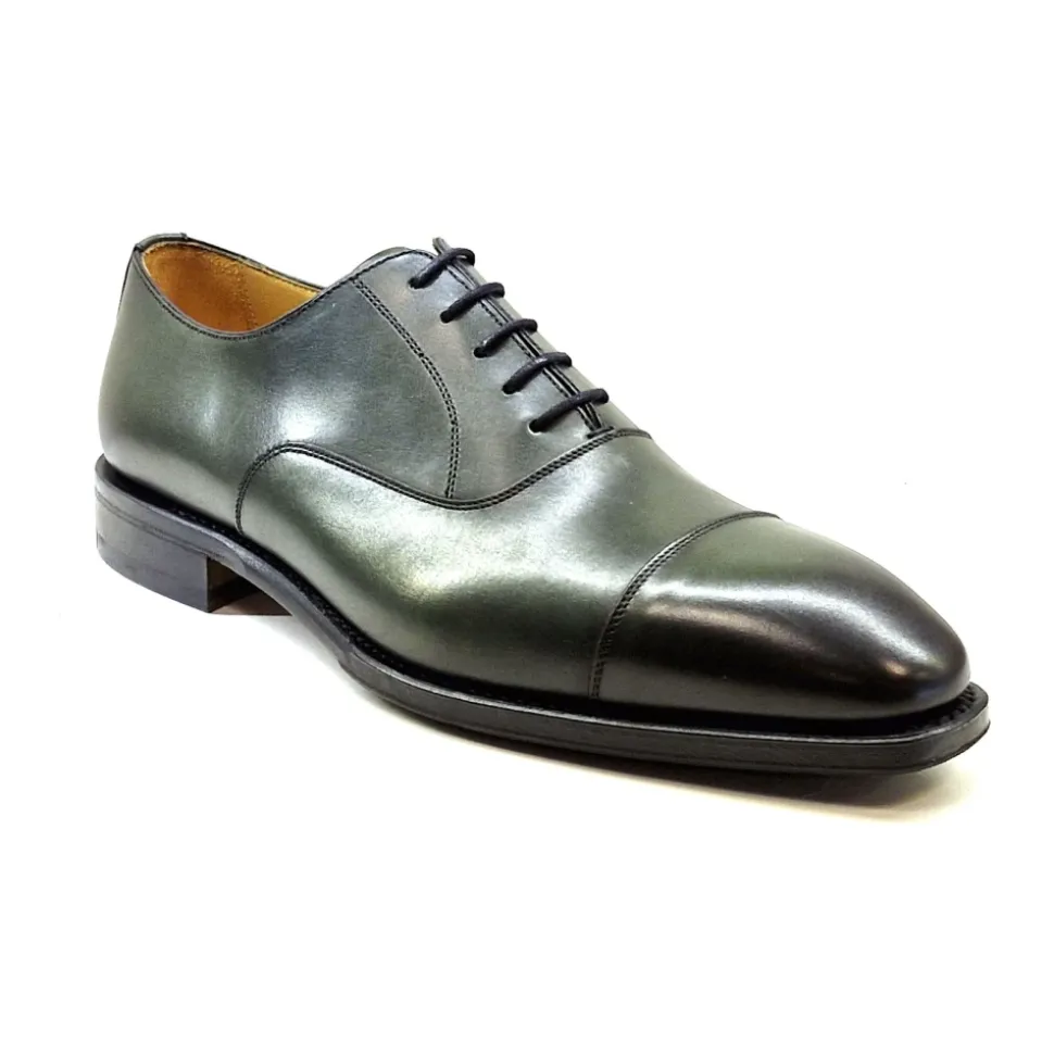 Crust Schuh im englischen Stil