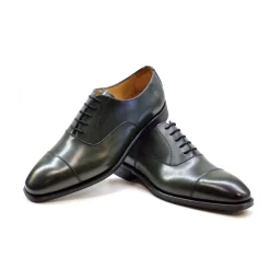 Crust Schuh im englischen Stil