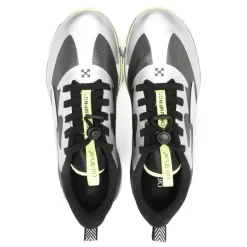 Dunkelgraue Silberne Springschuhe
