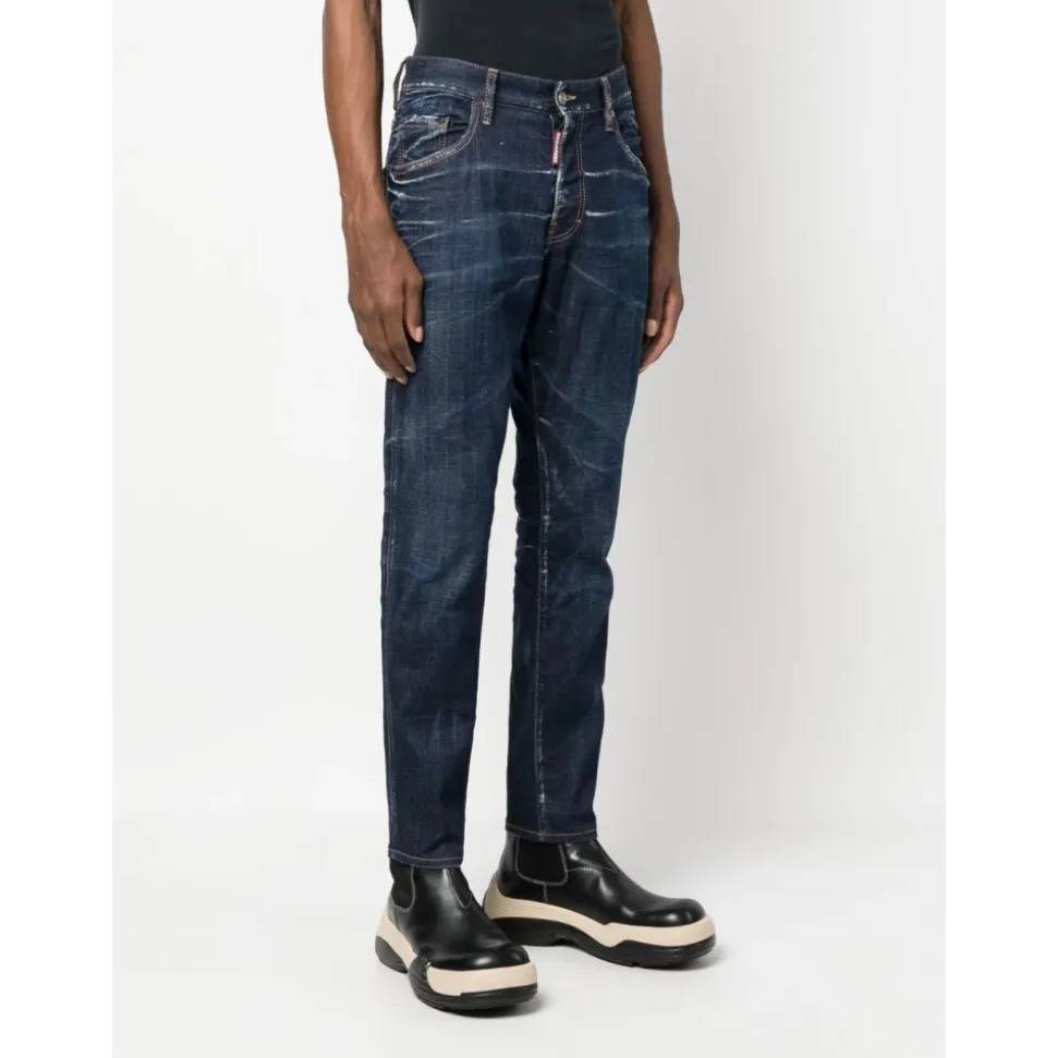 Dunkle Saubere Wasch Skater Jeans