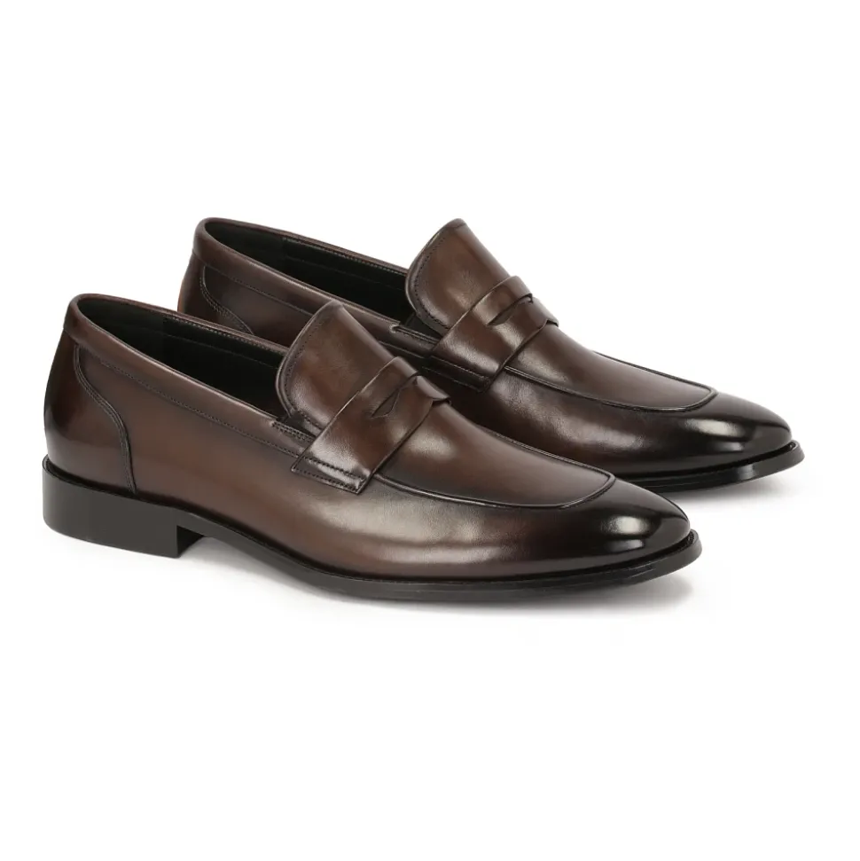 Elegante braune Lederslipper
