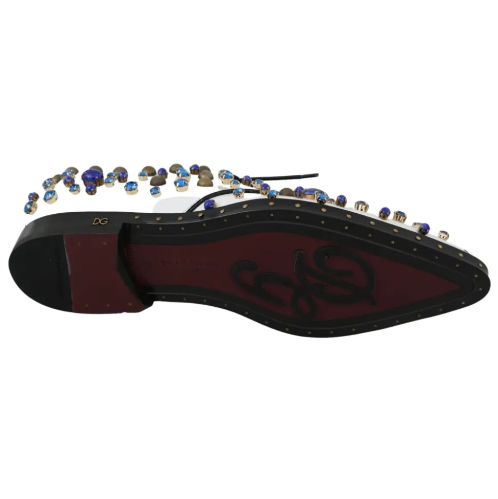 Elegante weie Lederschuhe mit Kristallen