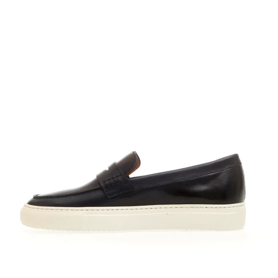 Eric Slip-on Loafer