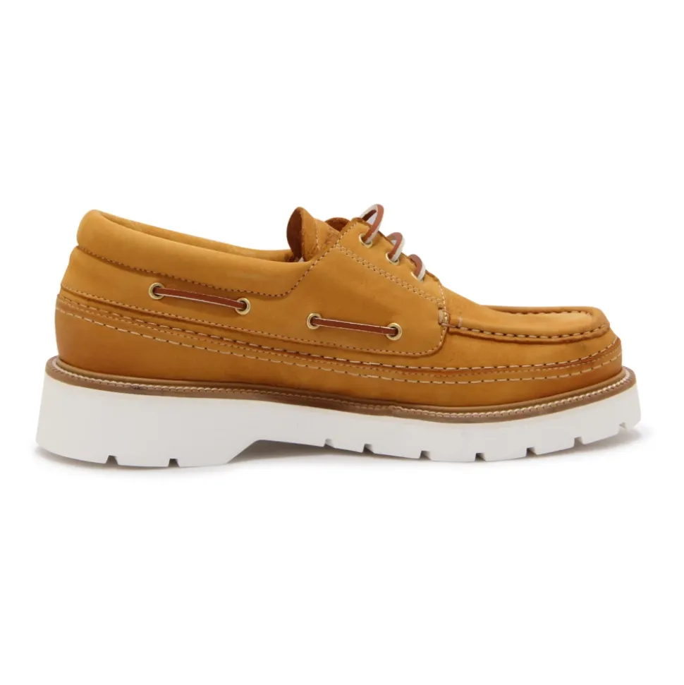 Explorer Bootsschuhe aus Kamelnubuk
