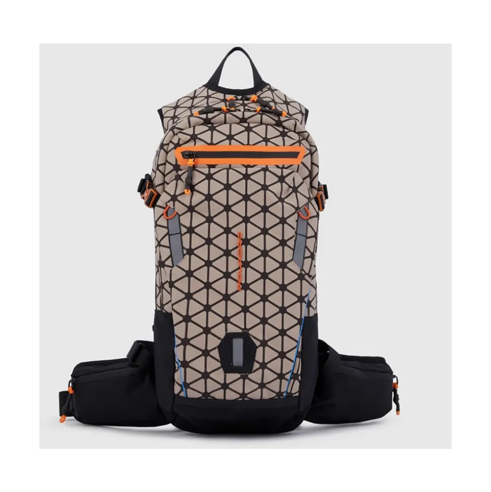 Fahrradrucksack aus 40 % recyceltem Cordura® Polyester