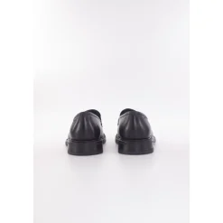 Flache Schuhe