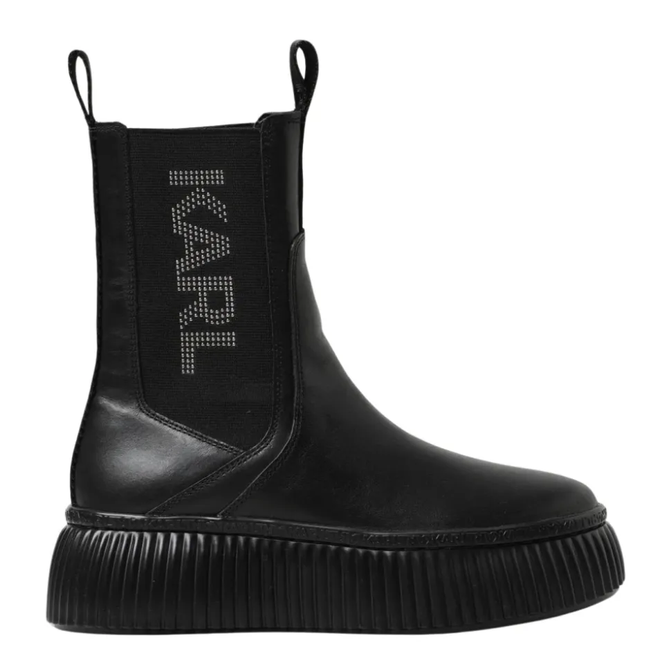 Flache Stiefeletten