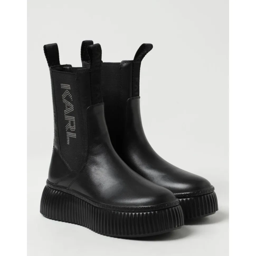 Flache Stiefeletten