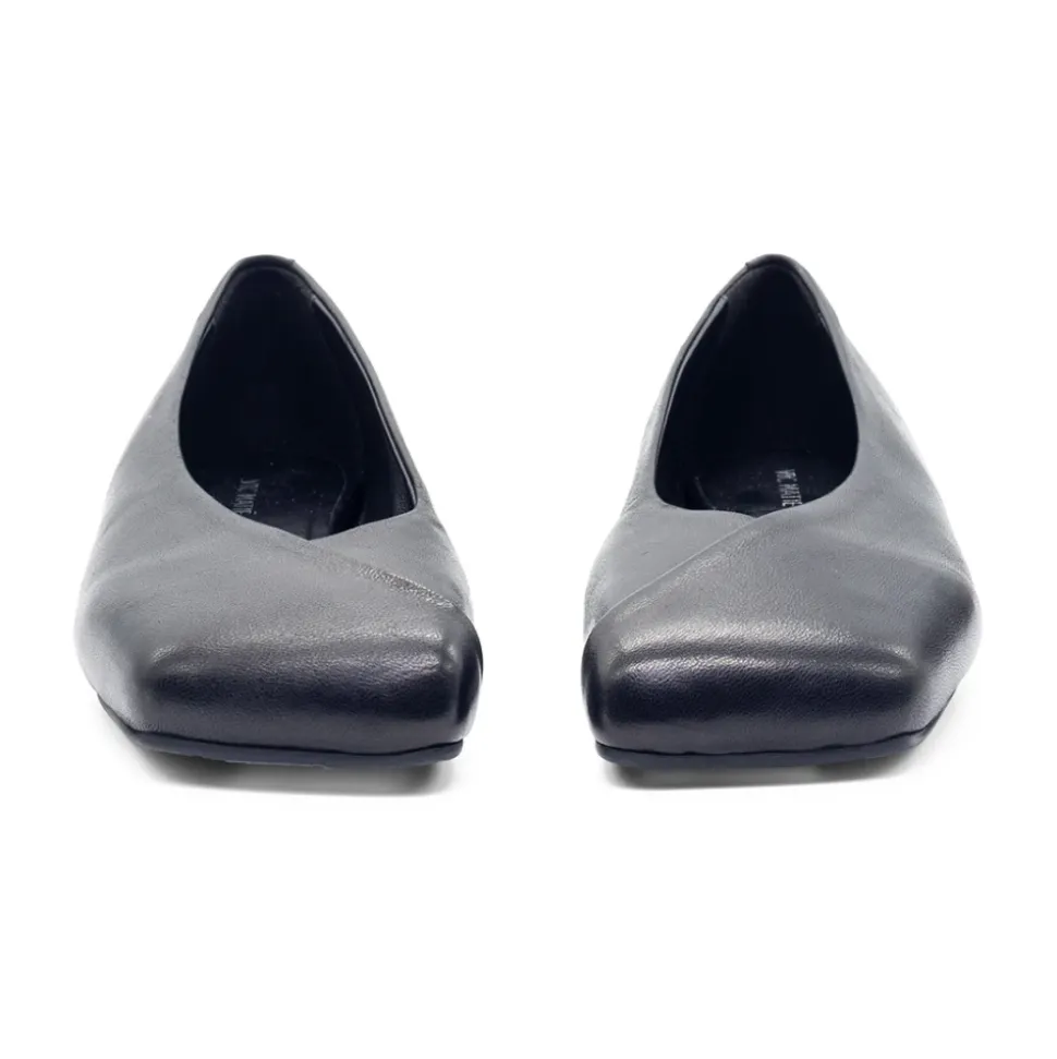 G34 Square – Schwarze gefaltete Ballerina
