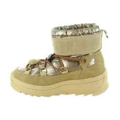 Galaxy Boot