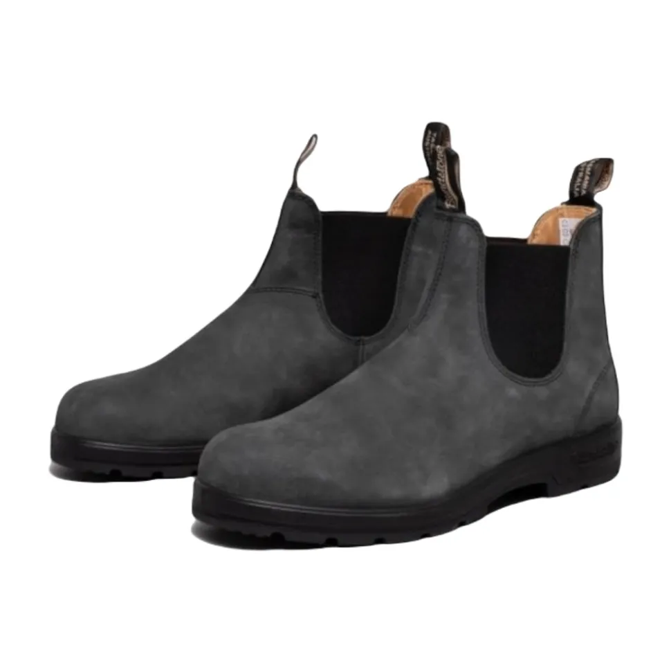 Gefütterte, rustikale schwarze Chelsea Boots