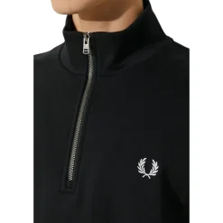 Gemusterter Strickpullover