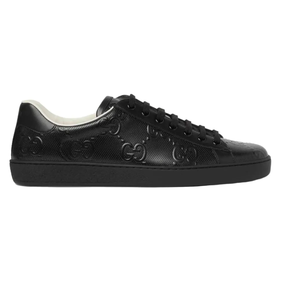 Geprägte Schwarze Sneakers