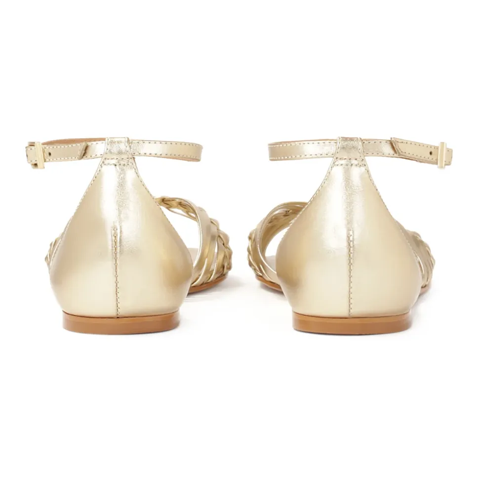 Goldene flache Sandalen mit eingebautem Absatz