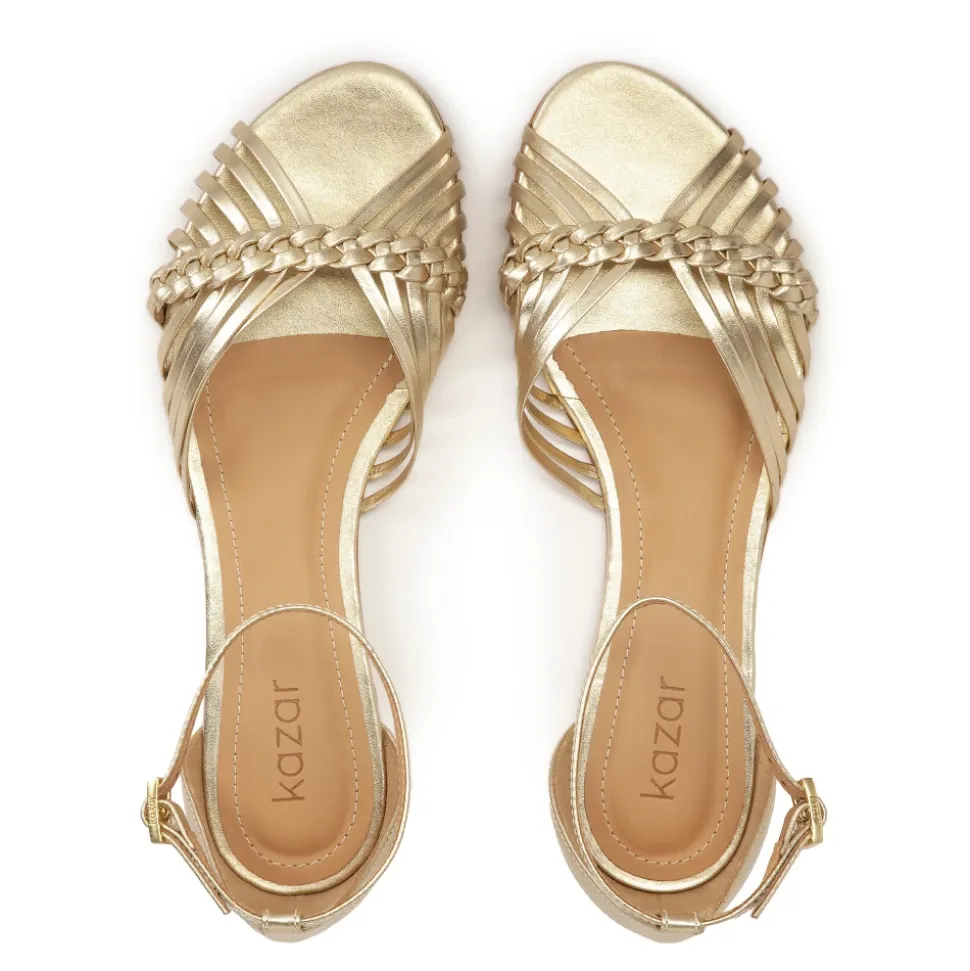 Goldene flache Sandalen mit eingebautem Absatz