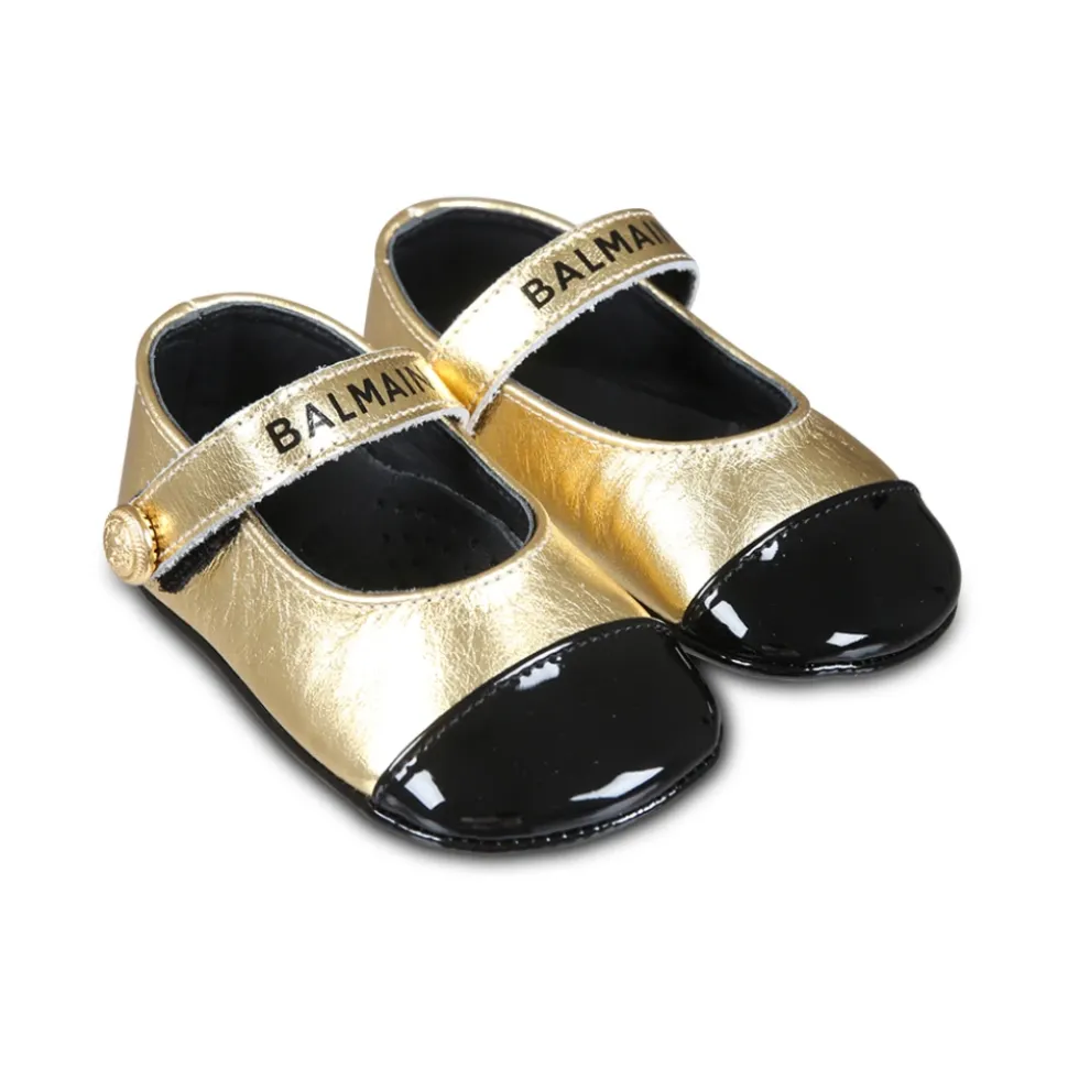 Goldene Leder-Ballettflats mit Riemen