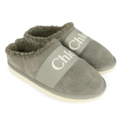 Graue Wildleder Mules mit Kunstfell