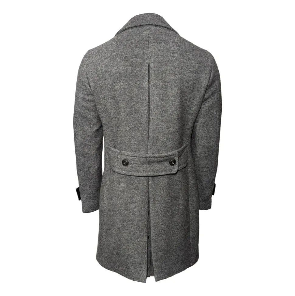 Grauer Chesterfield Mantel