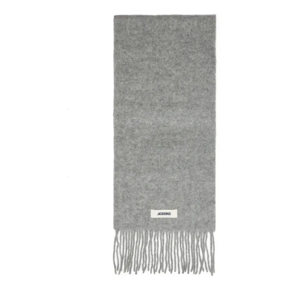 Grauer Schal AW25