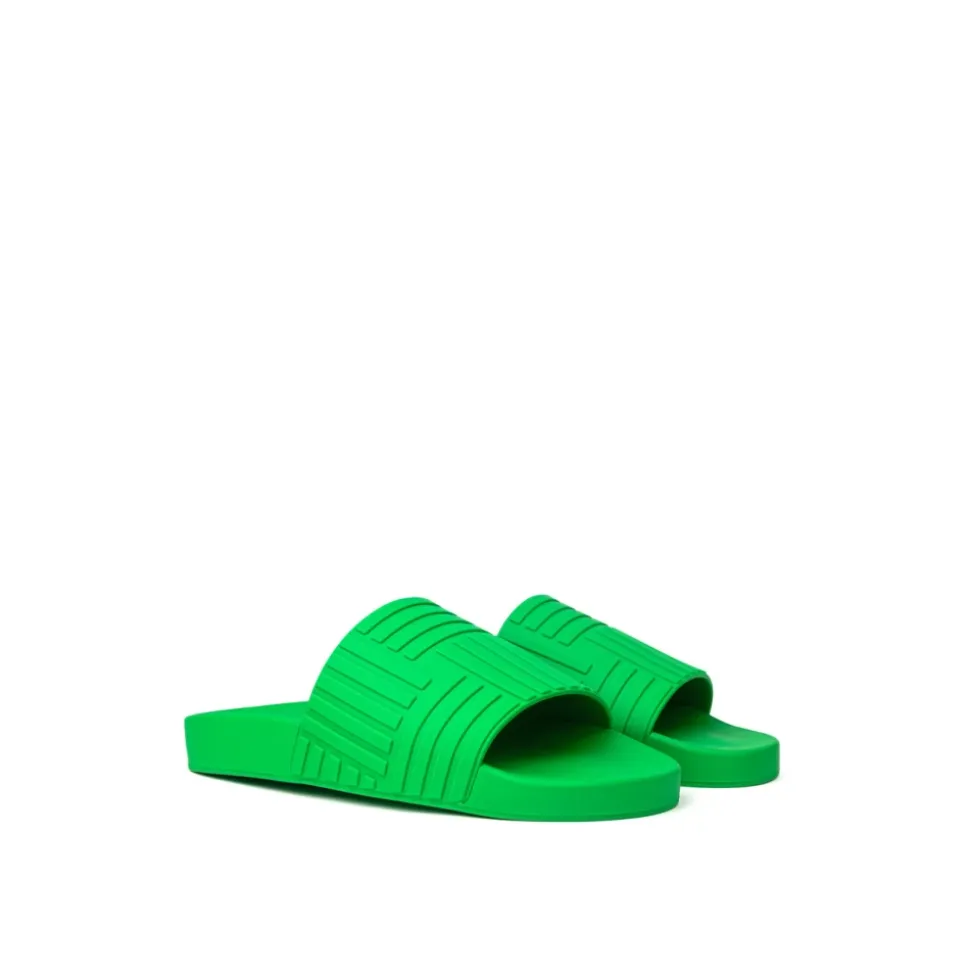 Grüne Gewebte Hausschuhe